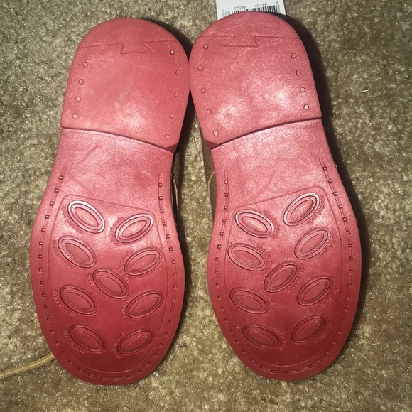 Shoes - Picture 3 of 5